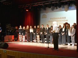 pozegnanie-maturzystow_06