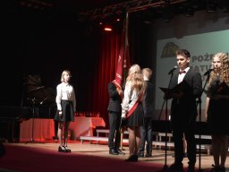 pozegnanie-maturzystow_07