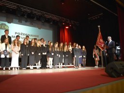 pozegnanie-maturzystow_15